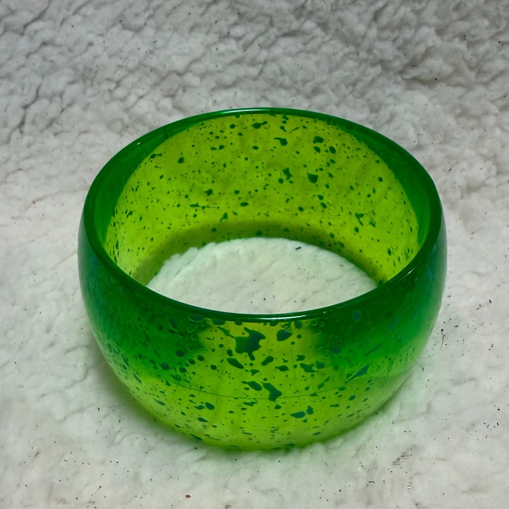 Neon Green with Blue Flecks Hard Plastic (with a seam) Bangle Bracelet
